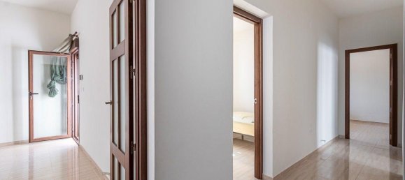 3 bedrooms House in La Zubia, Spain No. 135472 19