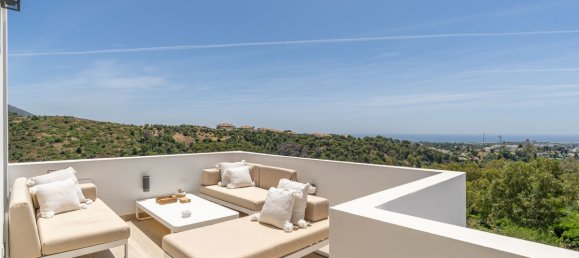 Villa de 5 dormitorios en Marbella, Spain No. 177822 35