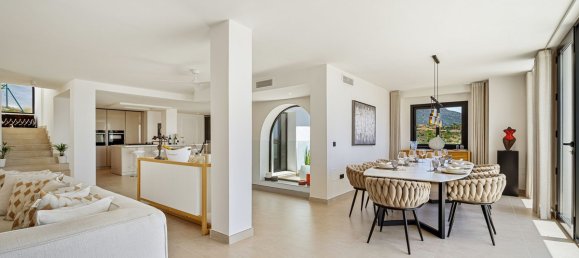 Villa de 5 dormitorios en Marbella, Spain No. 177822 3