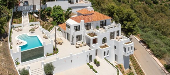 Villa de 5 dormitorios en Marbella, Spain No. 177822 40