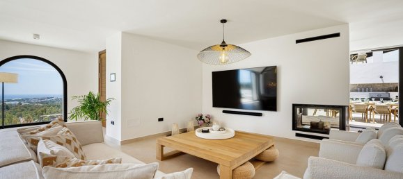 Villa de 5 dormitorios en Marbella, Spain No. 177822 34