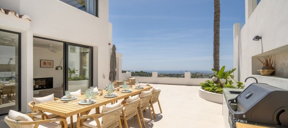 Villa de 5 dormitorios en Marbella, Spain No. 177822 25