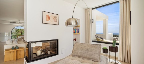 Villa de 5 dormitorios en Marbella, Spain No. 177822 2