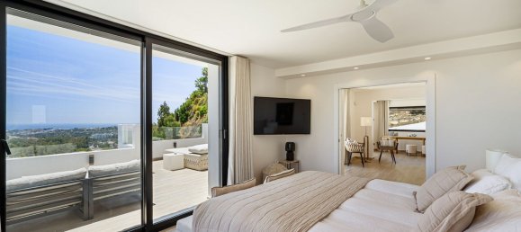 Villa de 5 dormitorios en Marbella, Spain No. 177822 10