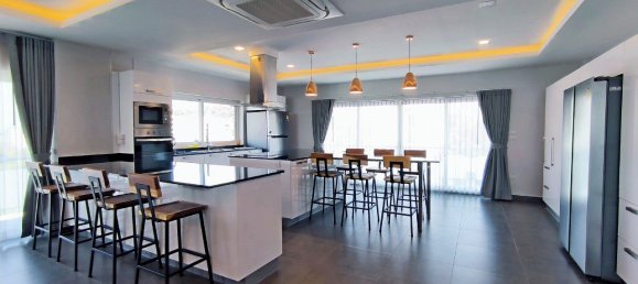 4 Schlafzimmer Eigentumswohnung in Pattaya, Thailand, Nr. 11322 9
