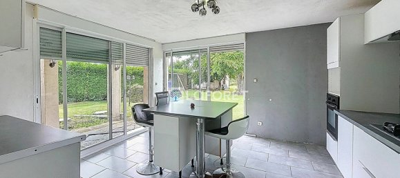 3 bedrooms House in Folembray, France No. 256515 4