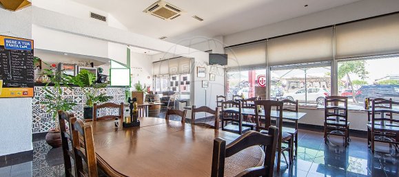 1 Schlafzimmer Gewerbliche Immobilie in Setubal, Portugal, Nr. 53393 8