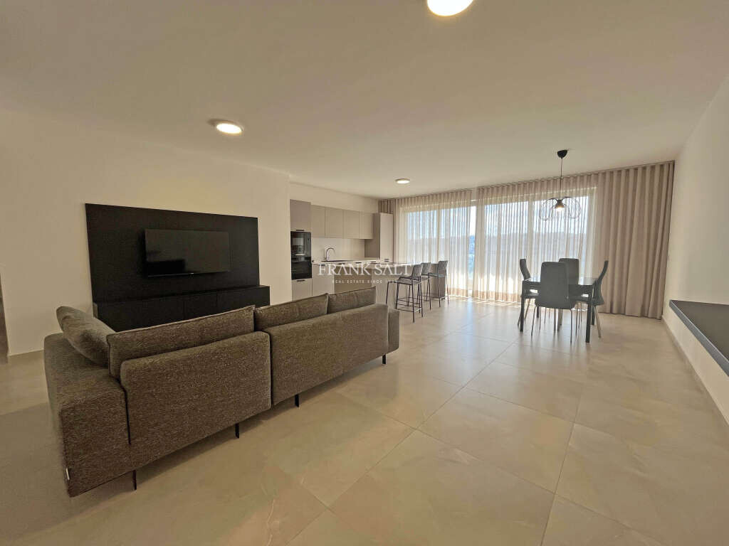 Квартира с 3 спальнями в Свийи, Мальта № 10293