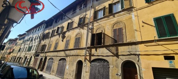14-salle Appartement à Montevarchi, Italy No. 237708 43
