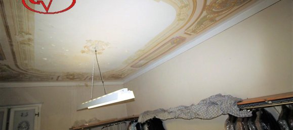 14-salle Appartement à Montevarchi, Italy No. 237708 56