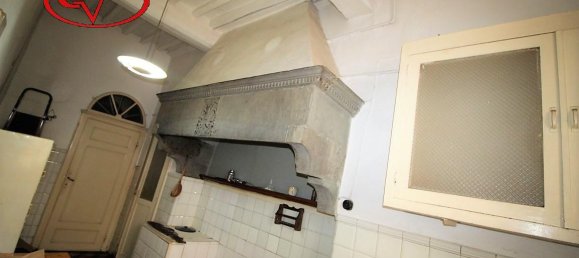 14-salle Appartement à Montevarchi, Italy No. 237708 48