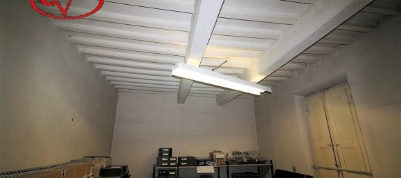 14-salle Appartement à Montevarchi, Italy No. 237708 42