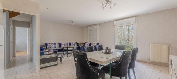 5 bedrooms House in Nazelles-Negron, France No. 306414 3