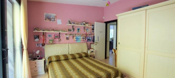 4 bedrooms Villa in Olbia, Italy No. 326964 26