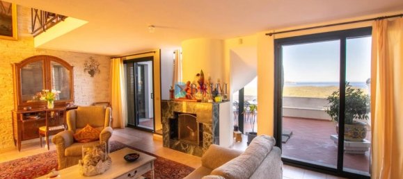 4 bedrooms Villa in Olbia, Italy No. 326964 8