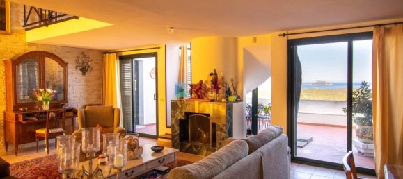 4 bedrooms Villa in Olbia, Italy No. 326964 6