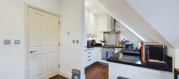 2 bedrooms Apartment in Beckenham, United Kingdom No. 915 7