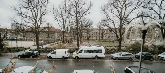 4 bedrooms Apartment in Wilhelmstadt, Germany No. 34953 12