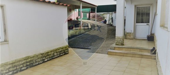 5 Schlafzimmer Haus in Amadora, Portugal, Nr. 28199 3