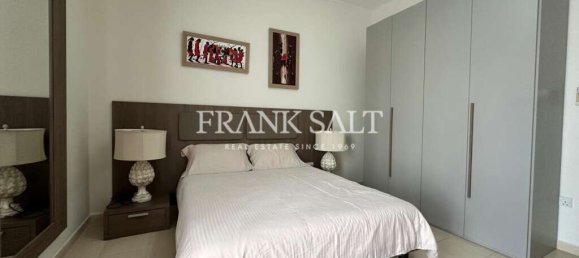 Apartamento de 3 dormitorios en Sliema, Malta No. 3312 17