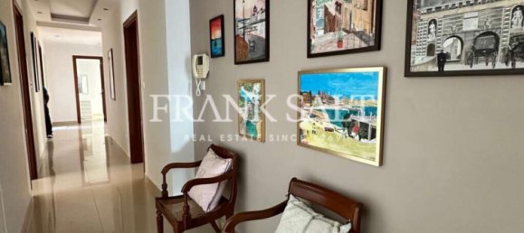 Apartamento de 3 dormitorios en Sliema, Malta No. 3312 12