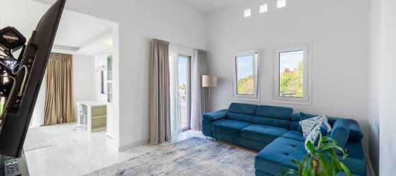 3 bedrooms Penthouse in Tala, Cyprus No. 16290 6