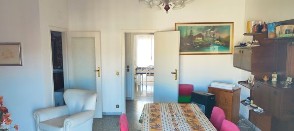 Apartamento de 3 habitaciónes en Bari, Italy No. 29082 3