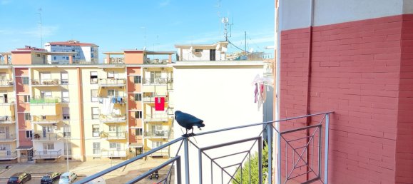 Apartamento de 3 habitaciónes en Bari, Italy No. 29082 7