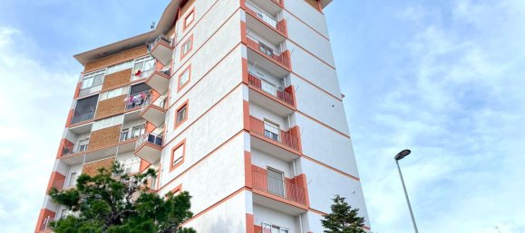 Apartamento de 3 habitaciónes en Bari, Italy No. 29082 25