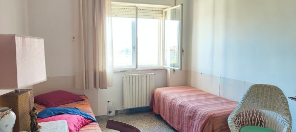 Apartamento de 3 habitaciónes en Bari, Italy No. 29082 18