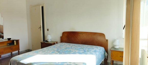 Apartamento de 3 habitaciónes en Bari, Italy No. 29082 24