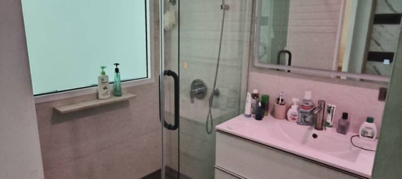 Кондоминиум  с 2 спальнями в Ваттхана, Таиланд № 64175 5