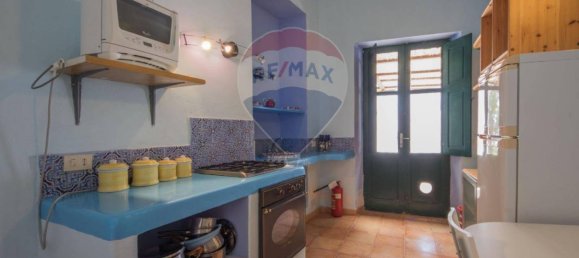 3 bedrooms Villa in Lipari, Italy No. 261971 9