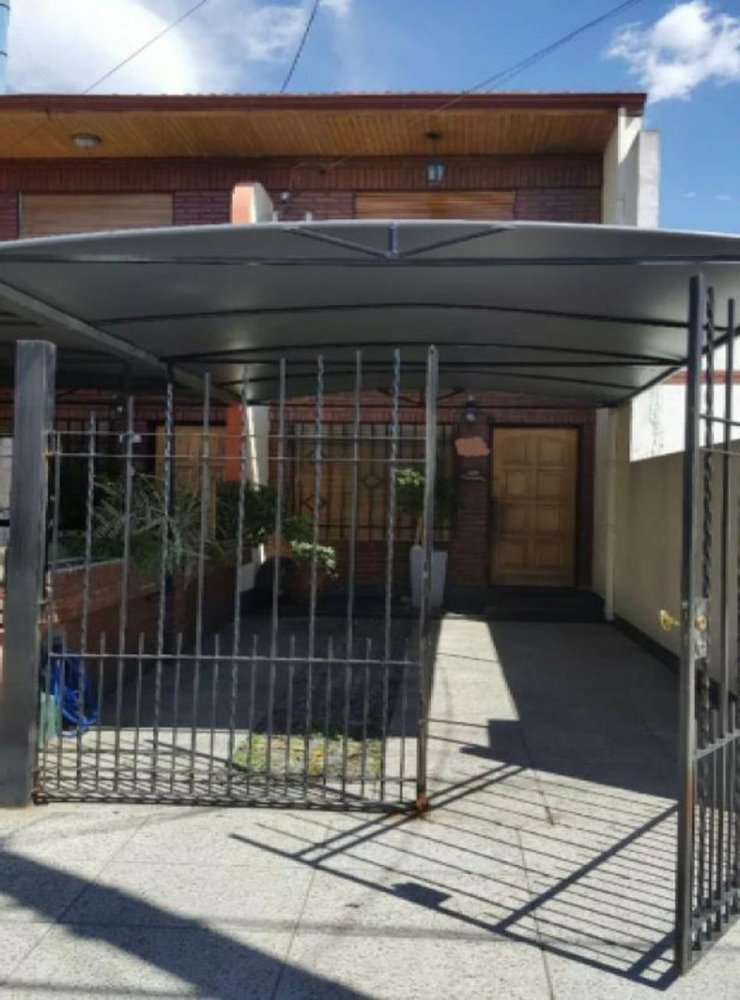 3 غرف نوم منزل في Bermudez, Argentina رقم 93711