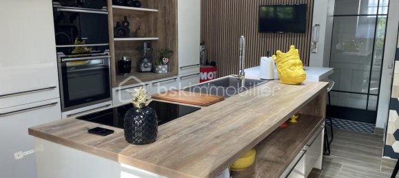 3 Schlafzimmer Wohnung in Chartres, France, Nr. 50813 5