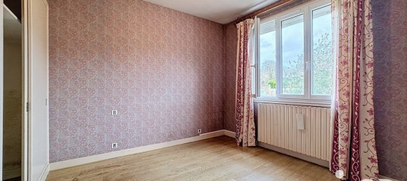 2 bedrooms Villa in Auxerre, France No. 258347 13