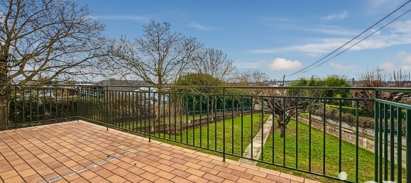 2 bedrooms Villa in Auxerre, France No. 258347 2