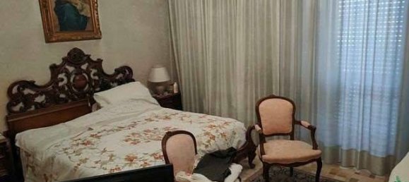 3 bedrooms Apartment in Cardano al Campo, Italy No. 266101 8