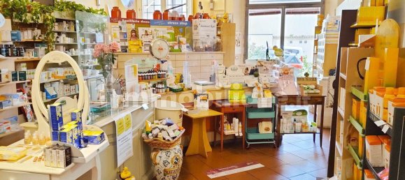 3 rooms Commercial property in Castel Bolognese, Italy No. 178899 2