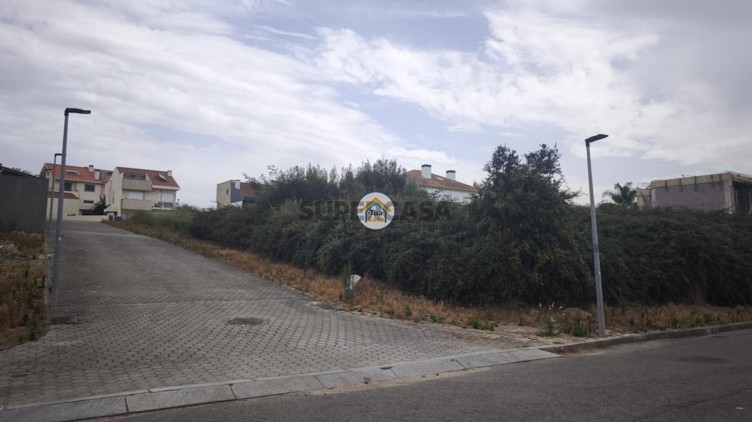 263m² Land in Vila Nova de Gaia, Portugal No. 263790