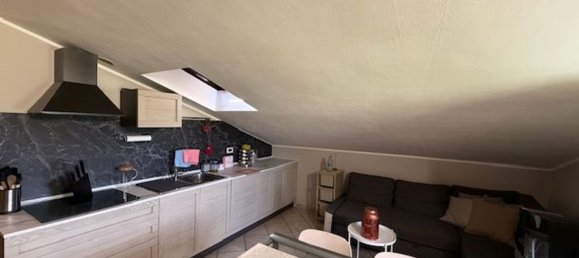 2 rooms Penthouse in Turin, Italy No. 276025 3
