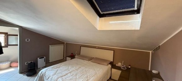 2 rooms Penthouse in Turin, Italy No. 276025 8