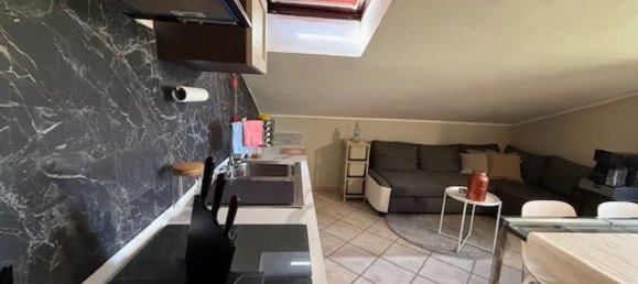 2 rooms Penthouse in Turin, Italy No. 276025 4