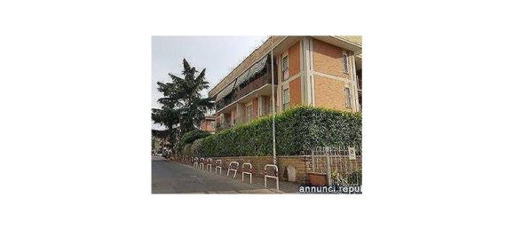 5 rooms Apartment in Rome, Italy No. 253368 2