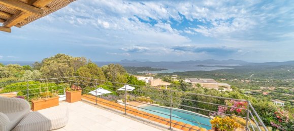 6 bedrooms Villa in Arzachena, Italy No. 60267 40