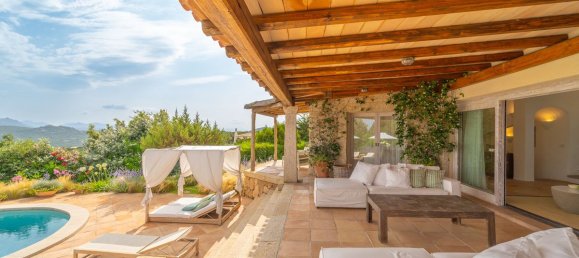 6 bedrooms Villa in Arzachena, Italy No. 60267 13