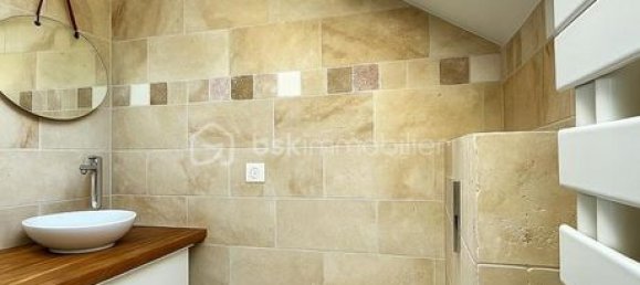 4 bedrooms House in Yonne, France No. 363532 11