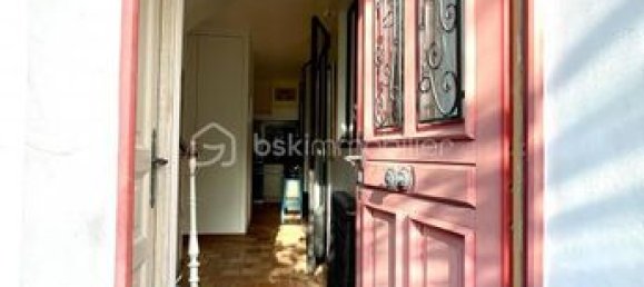 4 bedrooms House in Yonne, France No. 363532 3