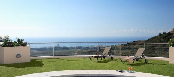 Apartamento de 2 dormitorios en Marbella, Spain No. 139522 2