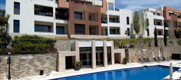Apartamento de 2 dormitorios en Marbella, Spain No. 139522 3